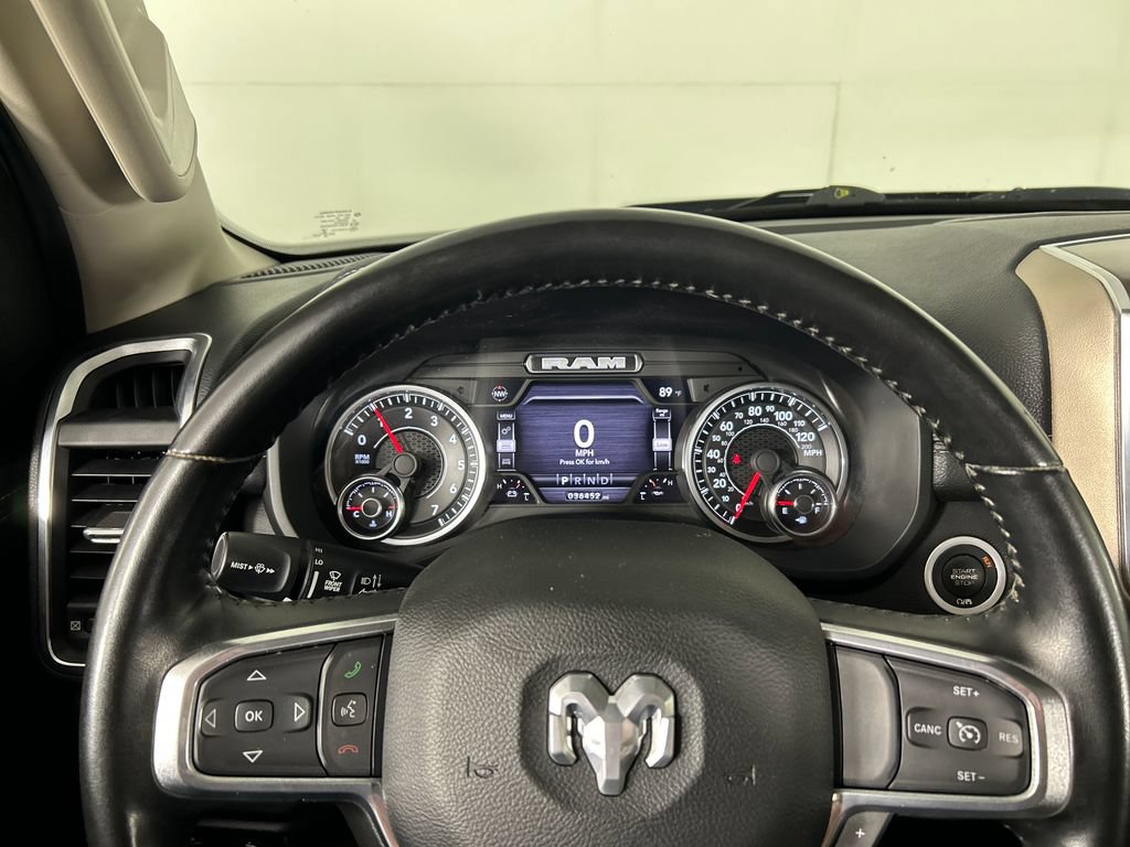 Used 2022 RAM 1500 Laramie AWD/4WD image 13