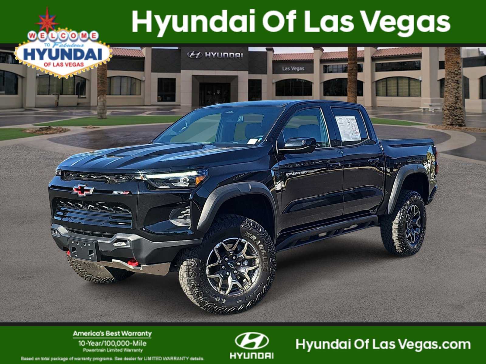 Used 2023 Chevrolet Colorado ZR2 w/ ZR2 Convenience Package III AWD/4WD image 1
