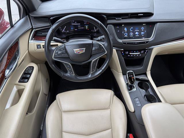Certified 2019 Cadillac XT5 Premium Luxury w/ Driver Assist Package AWD/4WD image 11