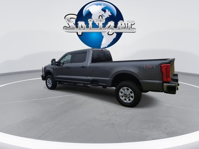 Used 2024 Ford F350 XLT image 7