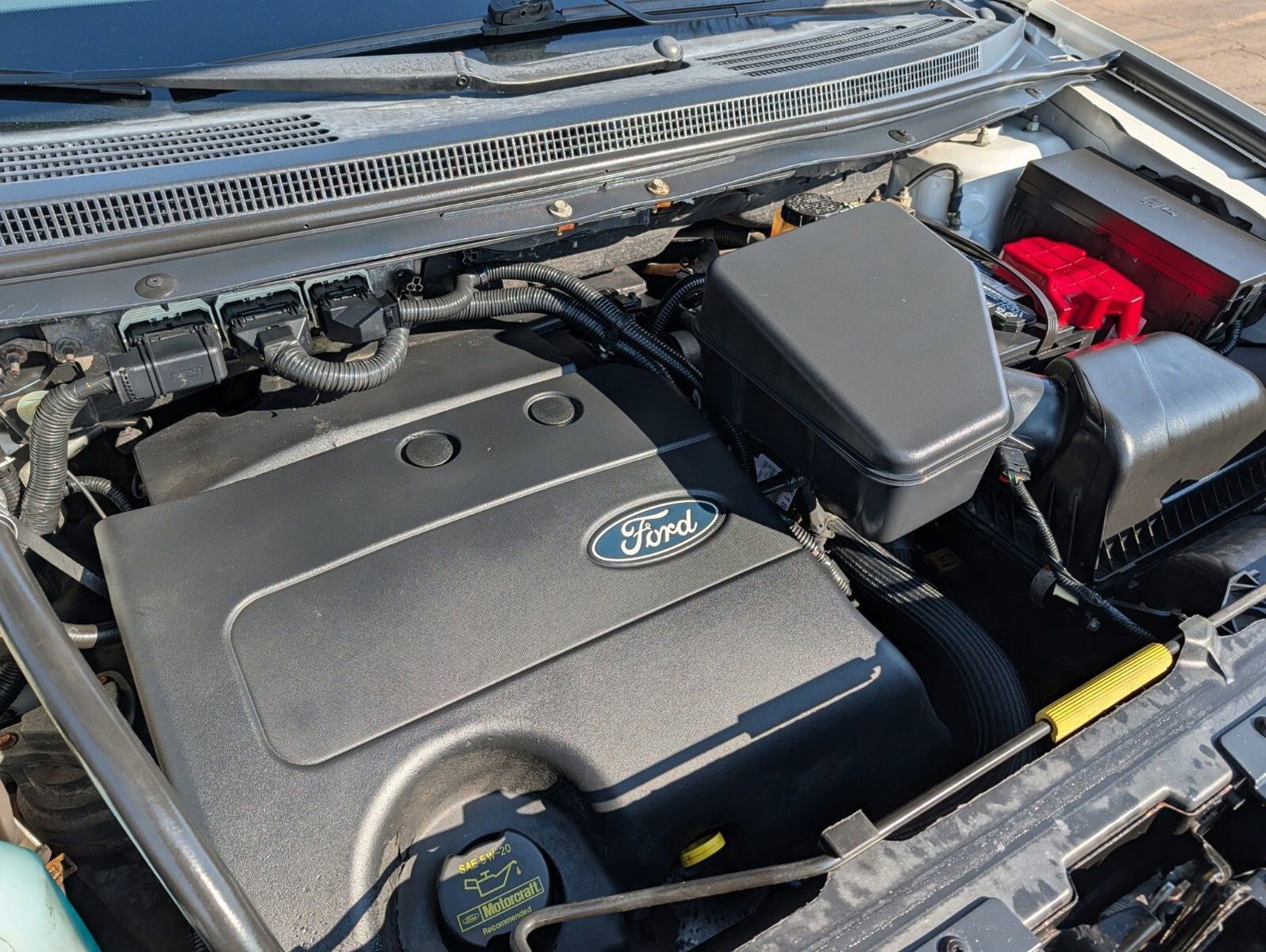 Used 2013 Ford Edge SE image 26