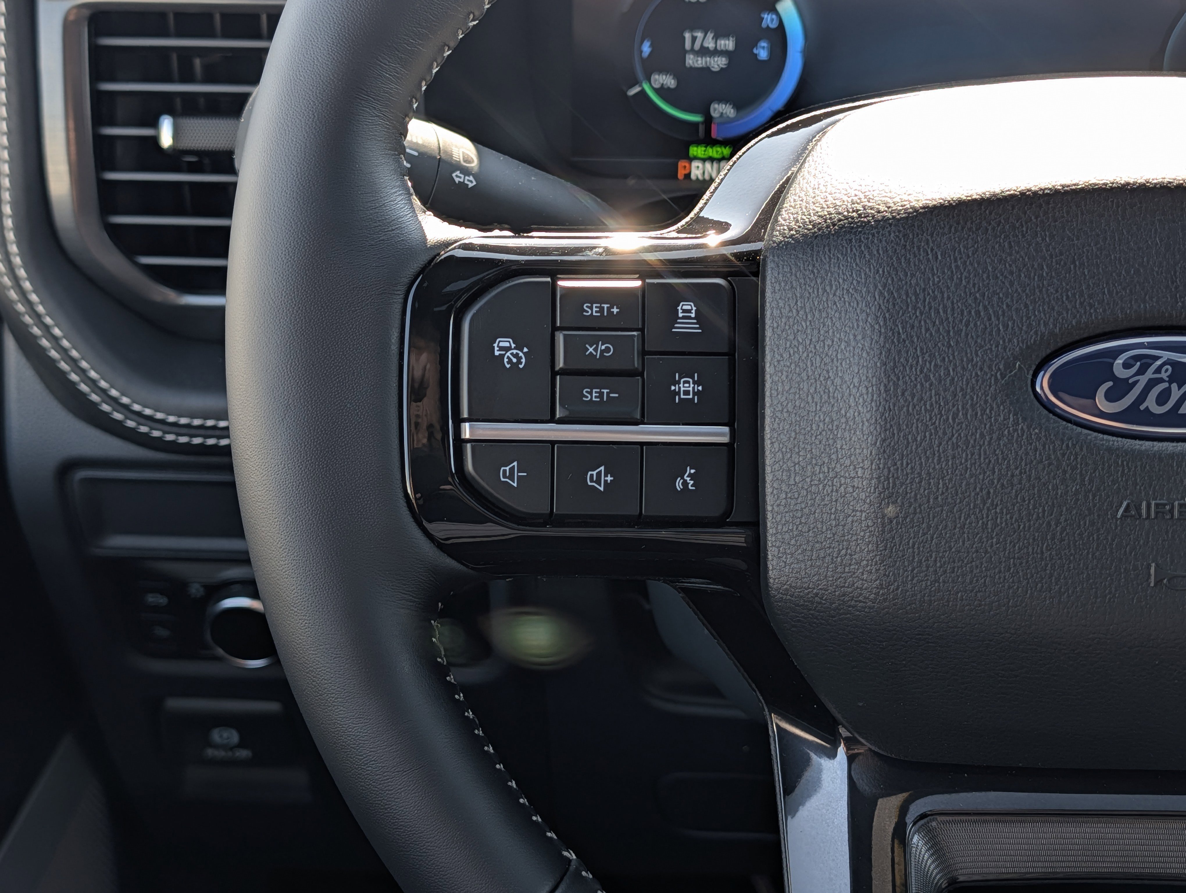 New 2025 Ford F150 Lightning Platinum w/ Dark Elements Package image 27