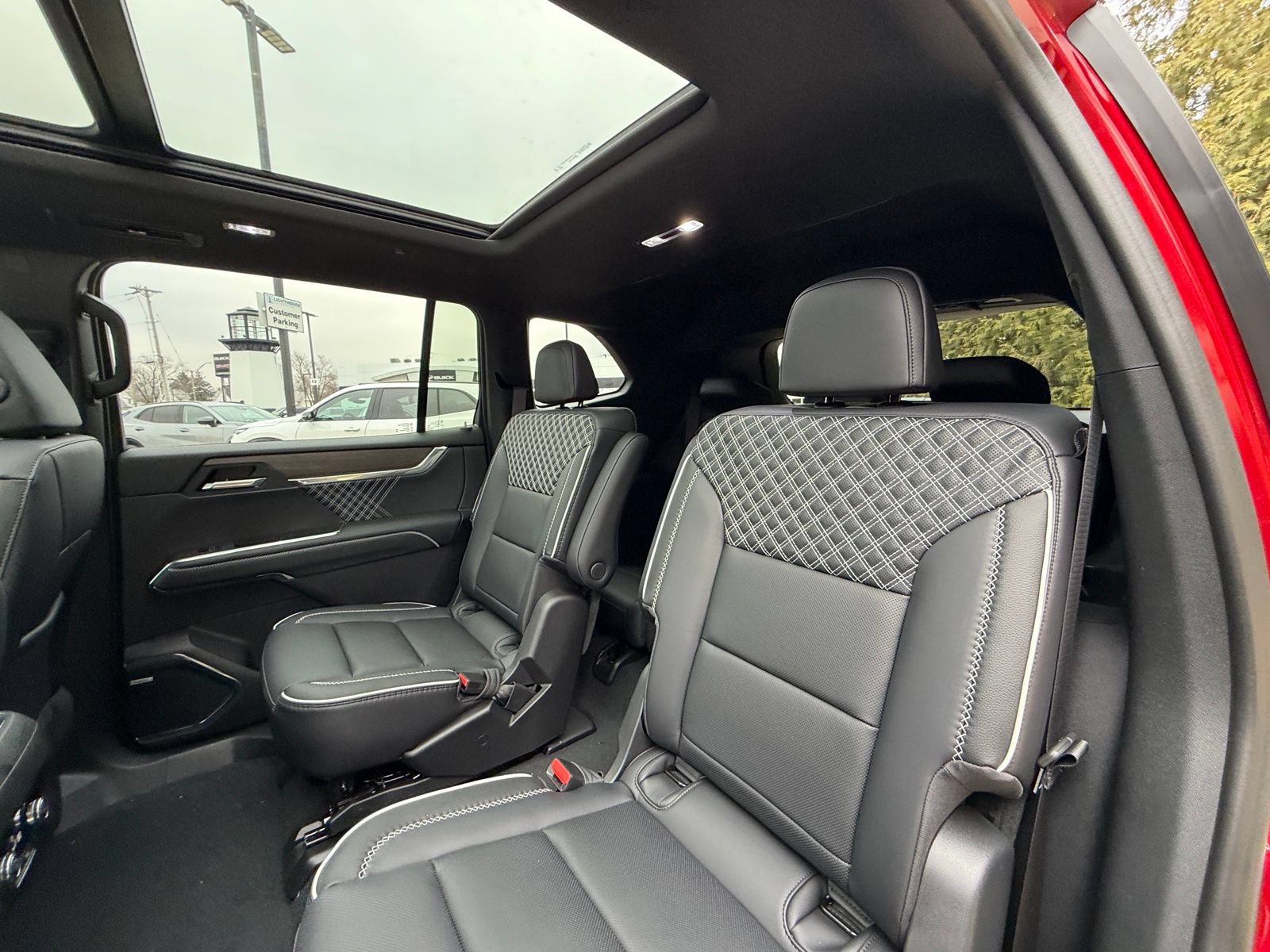 New 2026 GMC Acadia Denali w/ Super Cruise Package AWD/4WD image 28