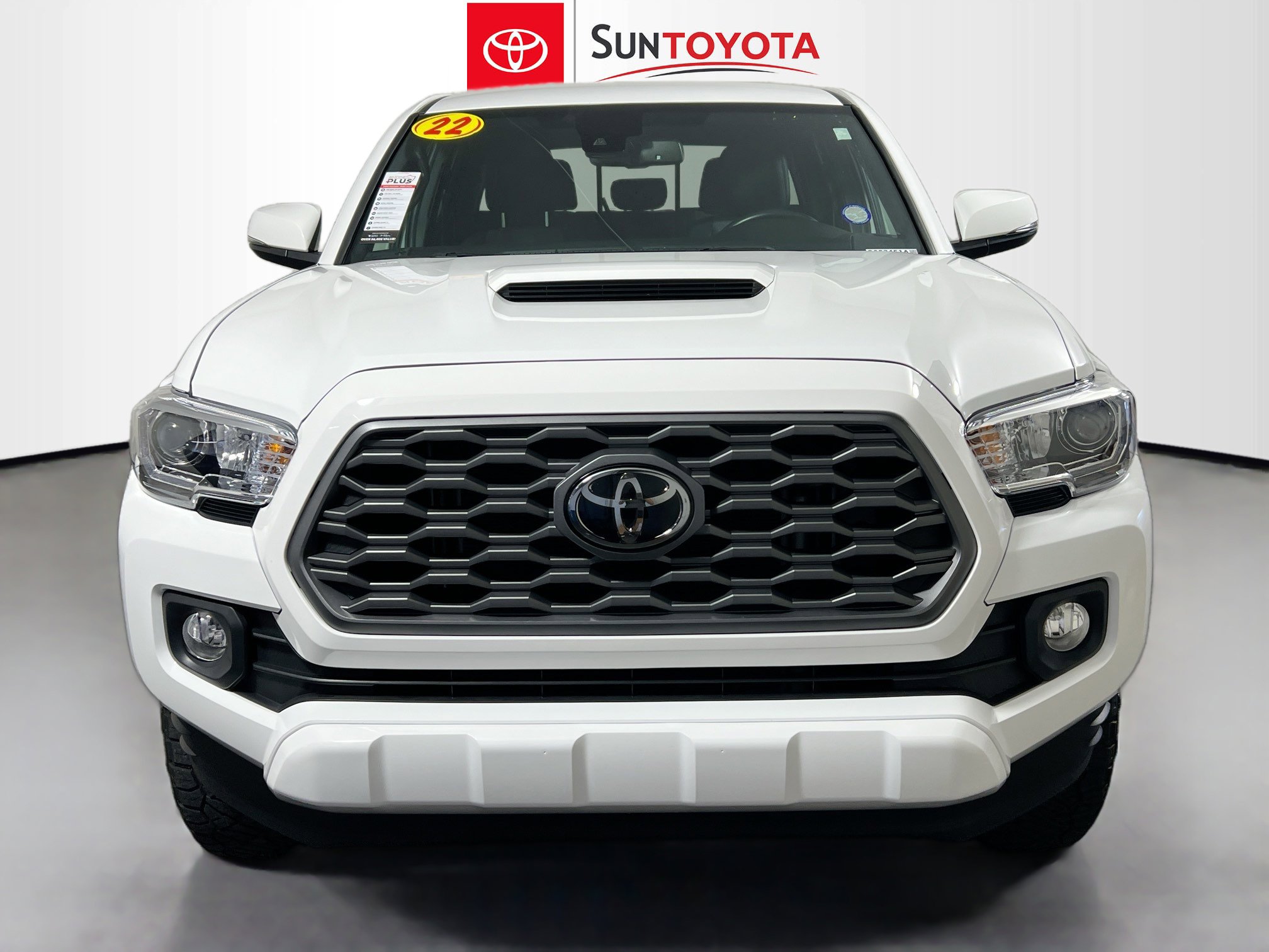 Used 2022 Toyota Tacoma TRD Sport w/ Technology Package RWD image 10