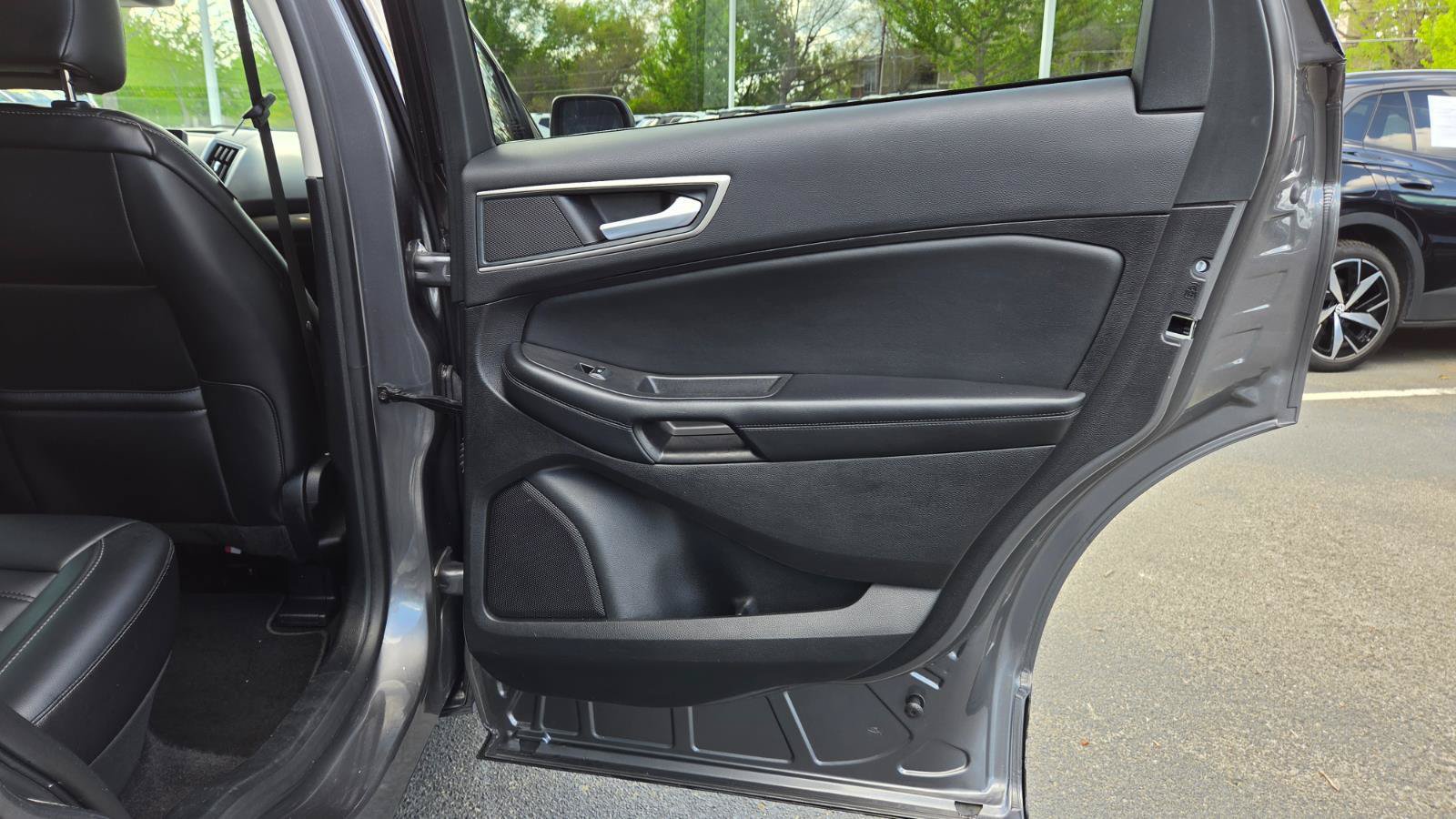 Used 2024 Ford Edge SEL AWD/4WD image 46