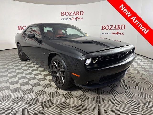 Used 2016 Dodge Challenger R/T Plus RWD image 1
