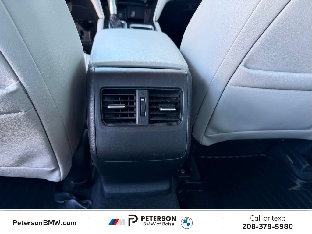 Used 2018 Honda Accord Touring image 17