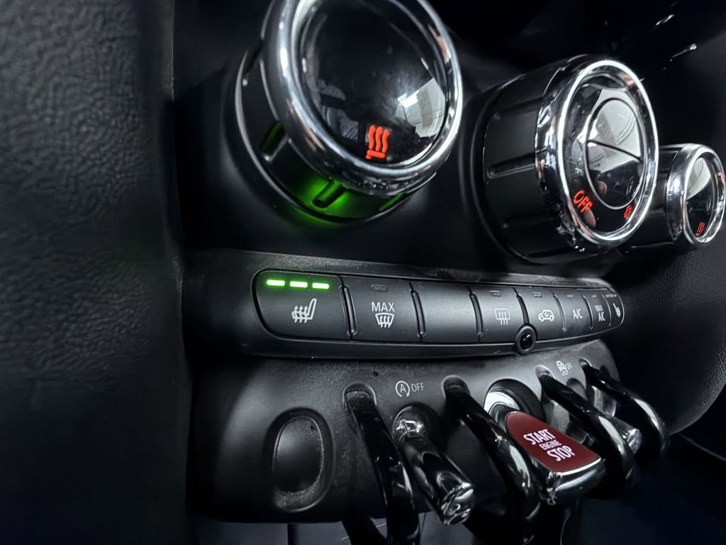 Used 2024 MINI Cooper Convertible FWD image 9