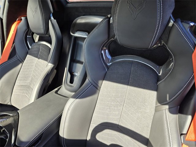 Used 2025 Chevrolet Corvette Z06 w/ Stealth Interior Trim Package image 11