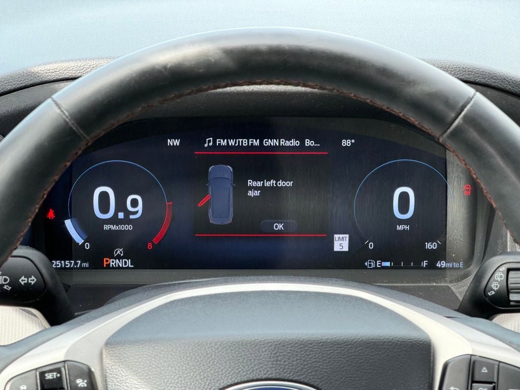 Certified 2025 Ford Explorer Active w/ Active Comfort Package image 33