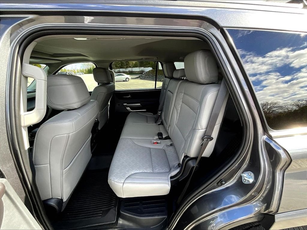 Used 2024 Toyota Sequoia SR5 AWD/4WD image 15