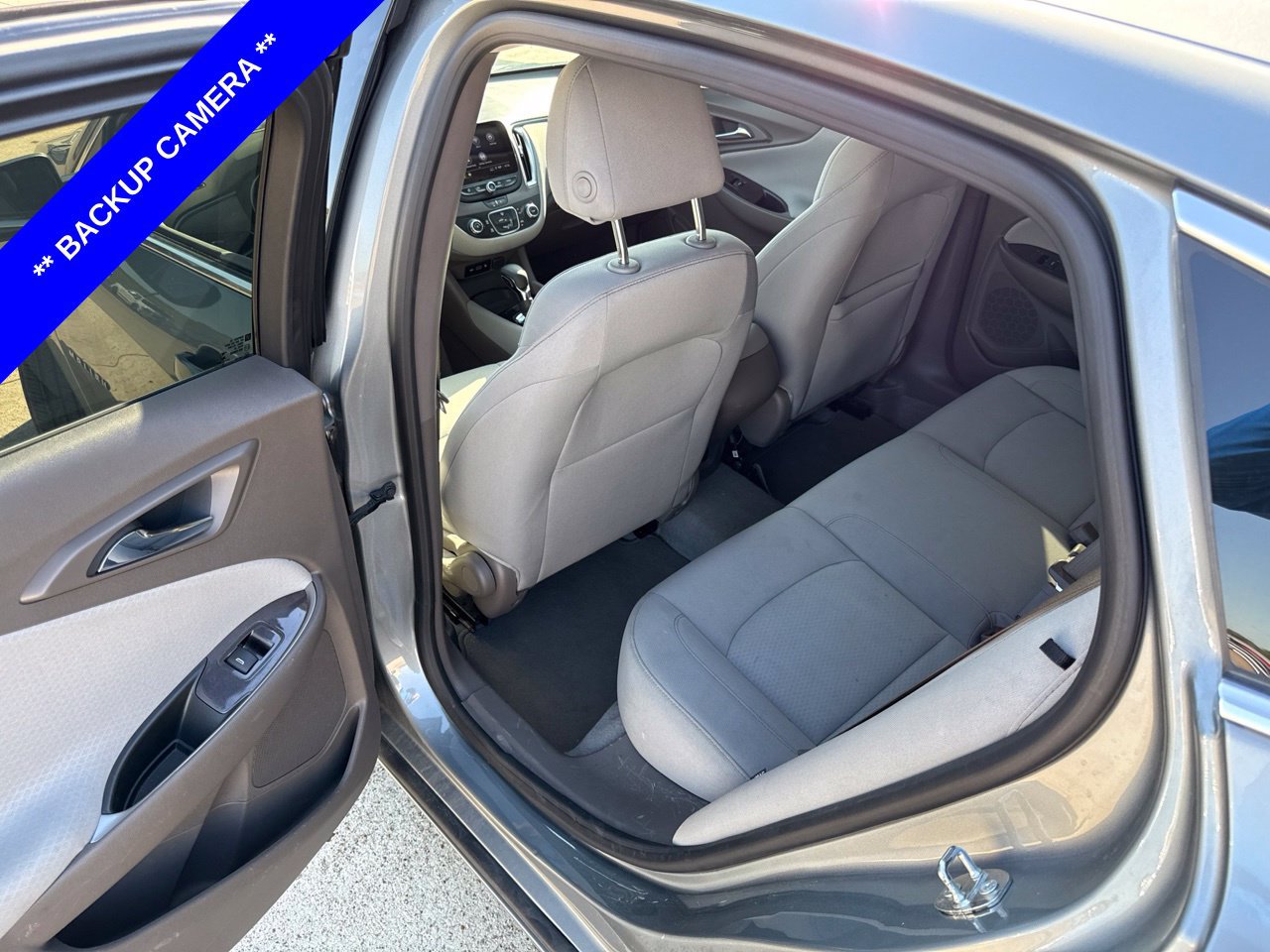Used 2024 Chevrolet Malibu LS w/ Driver Confidence Package FWD image 7