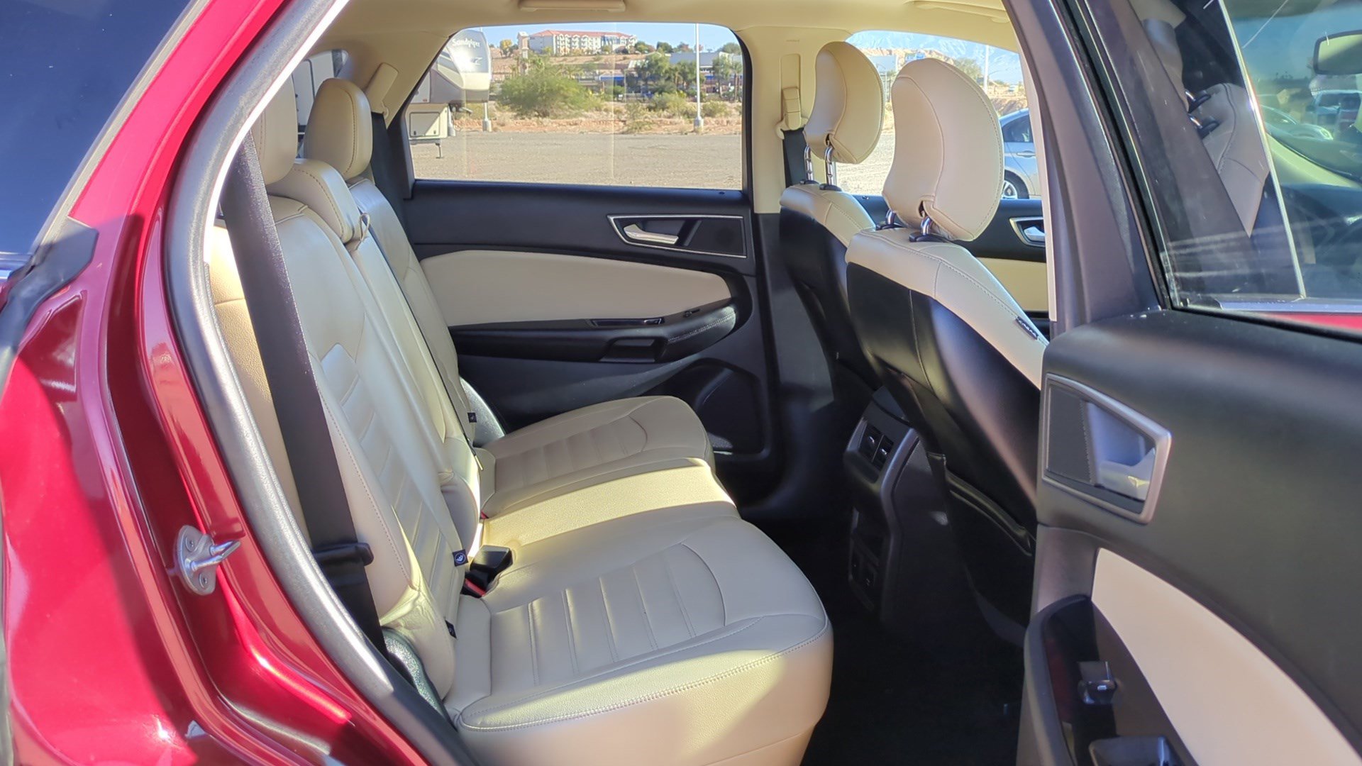 Used 2015 Ford Edge SEL w/ Equipment Group 201A image 29