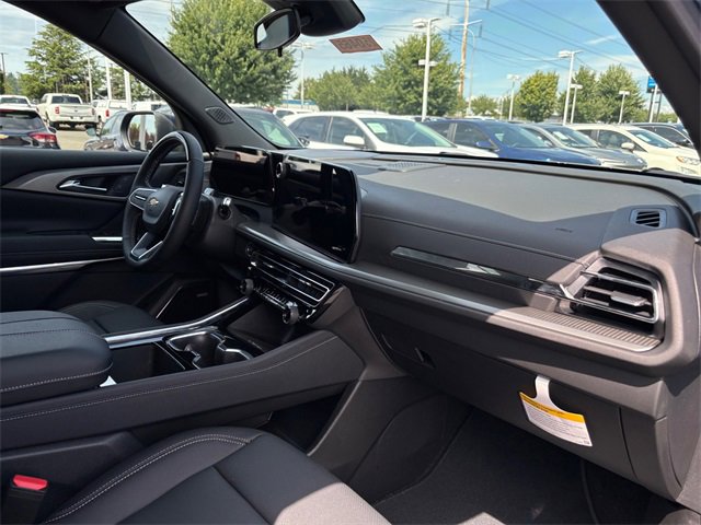 New 2025 Chevrolet Traverse LT w/ Enhanced Driving Package image 35