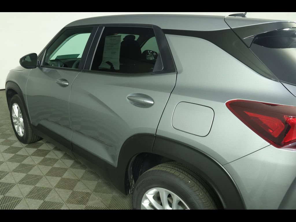 Certified 2026 Chevrolet TrailBlazer LS w/ LS Convenience Package AWD/4WD image 17