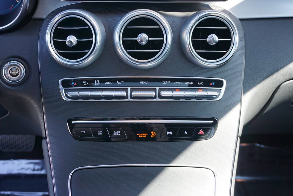 Certified 2023 Mercedes-Benz GLC 300 4MATIC Coupe image 30