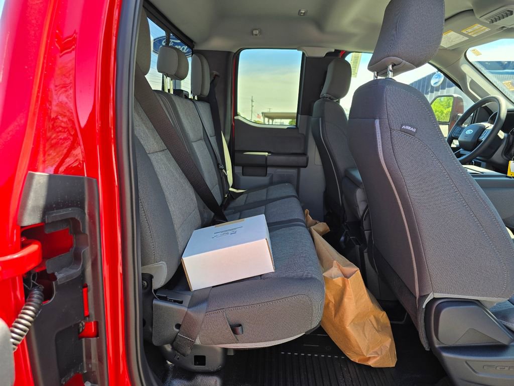 New 2026 Ford F550 4x4 Supercab Super Duty image 11