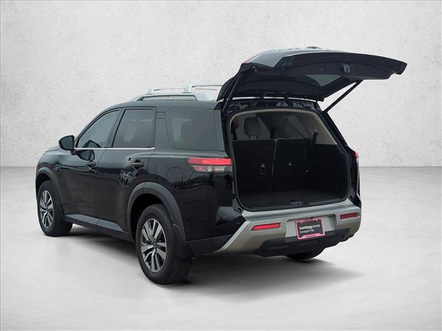 Used 2023 Nissan Pathfinder SL image 9
