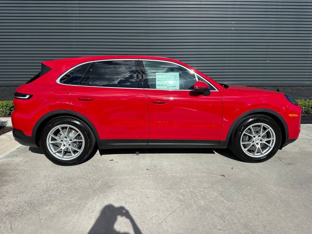 Certified 2026 Porsche Cayenne AWD/4WD image 10