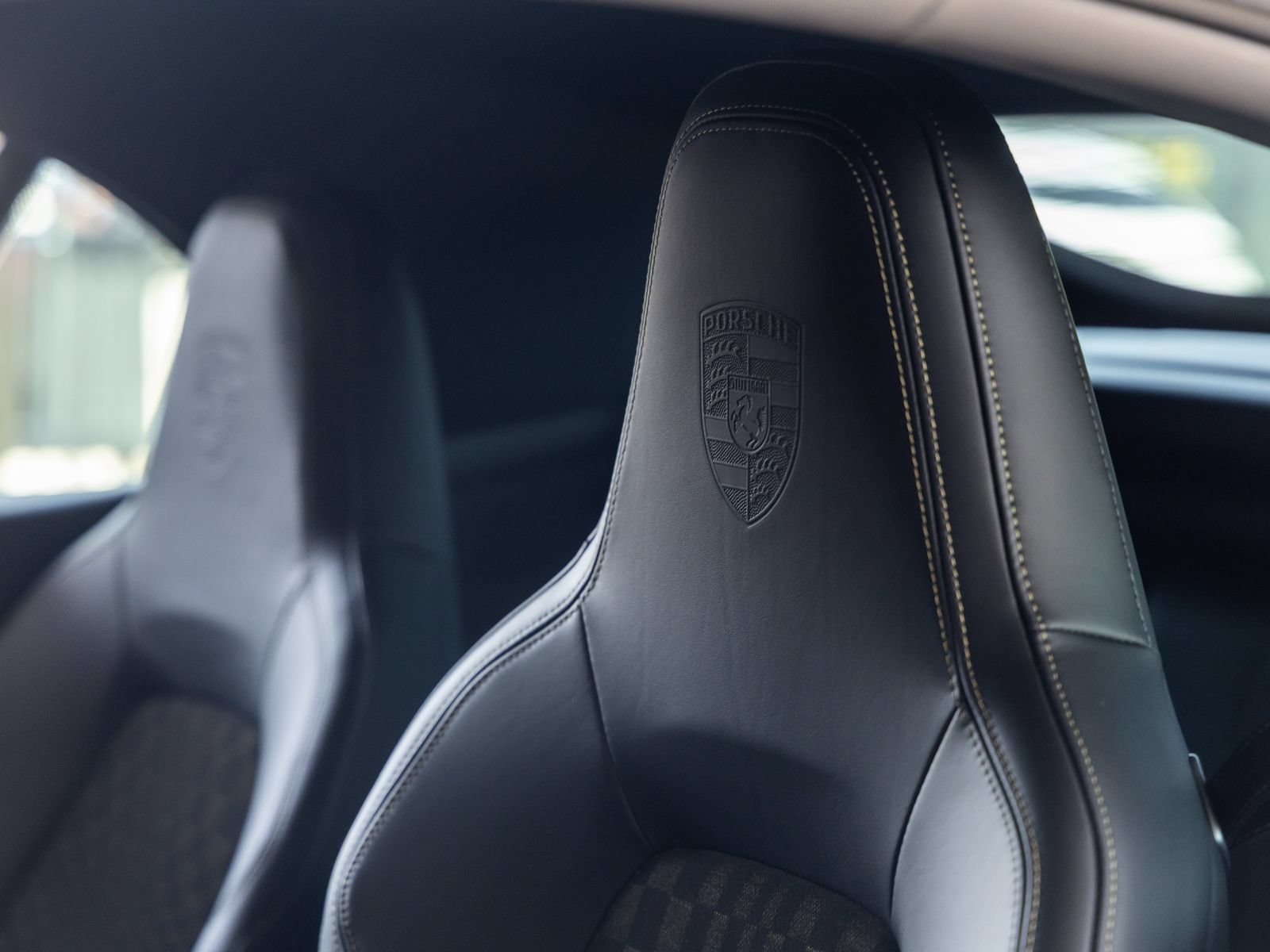 Certified 2026 Porsche 911 Carrera 4 GTS AWD/4WD image 40
