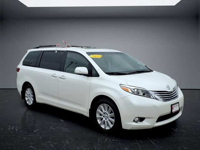 Used 2015 Toyota Sienna Limited Premium AWD/4WD image 5