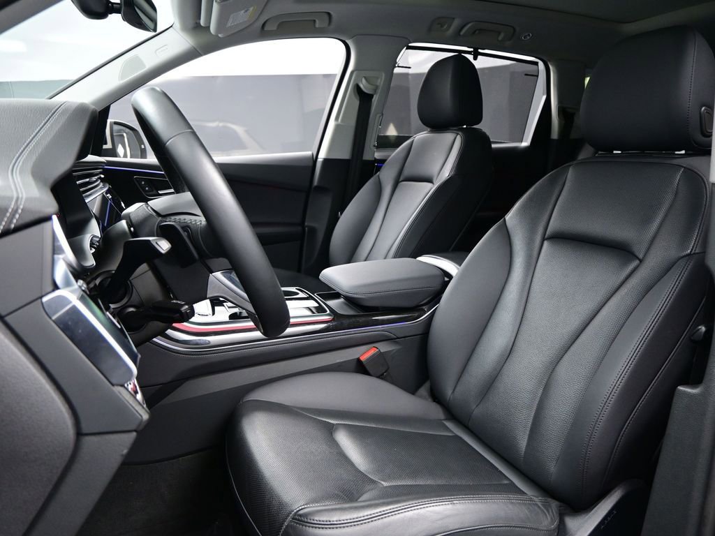 Used 2023 Audi Q7 3.0T Prestige w/ Prestige Package image 9