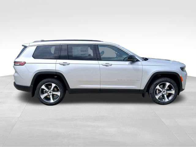 New 2026 Jeep Grand Cherokee L Limited w/ Luxury Tech Group II AWD/4WD image 6
