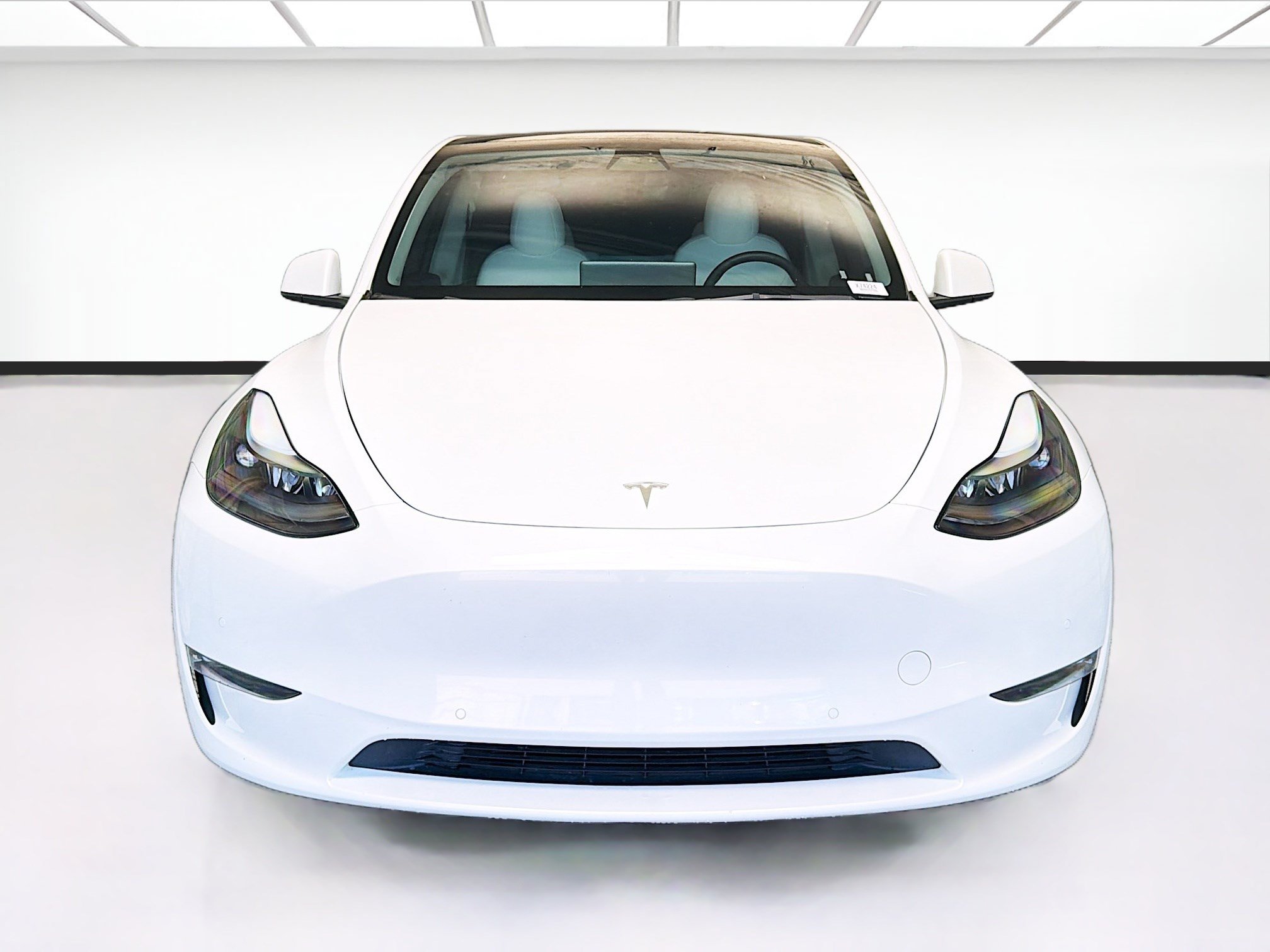 Used 2022 Tesla Model Y Performance AWD/4WD image 2