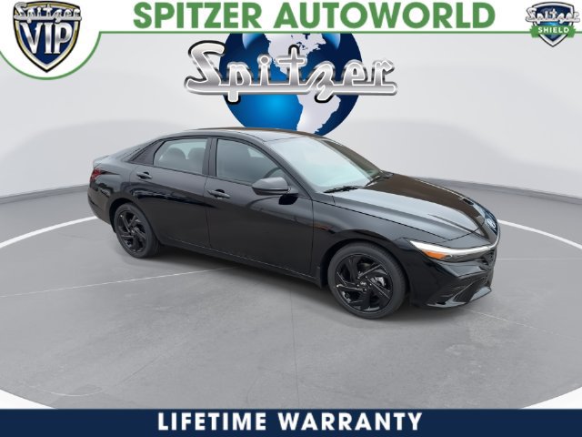New 2026 Hyundai Elantra Sport w/ Cargo Package FWD image 17