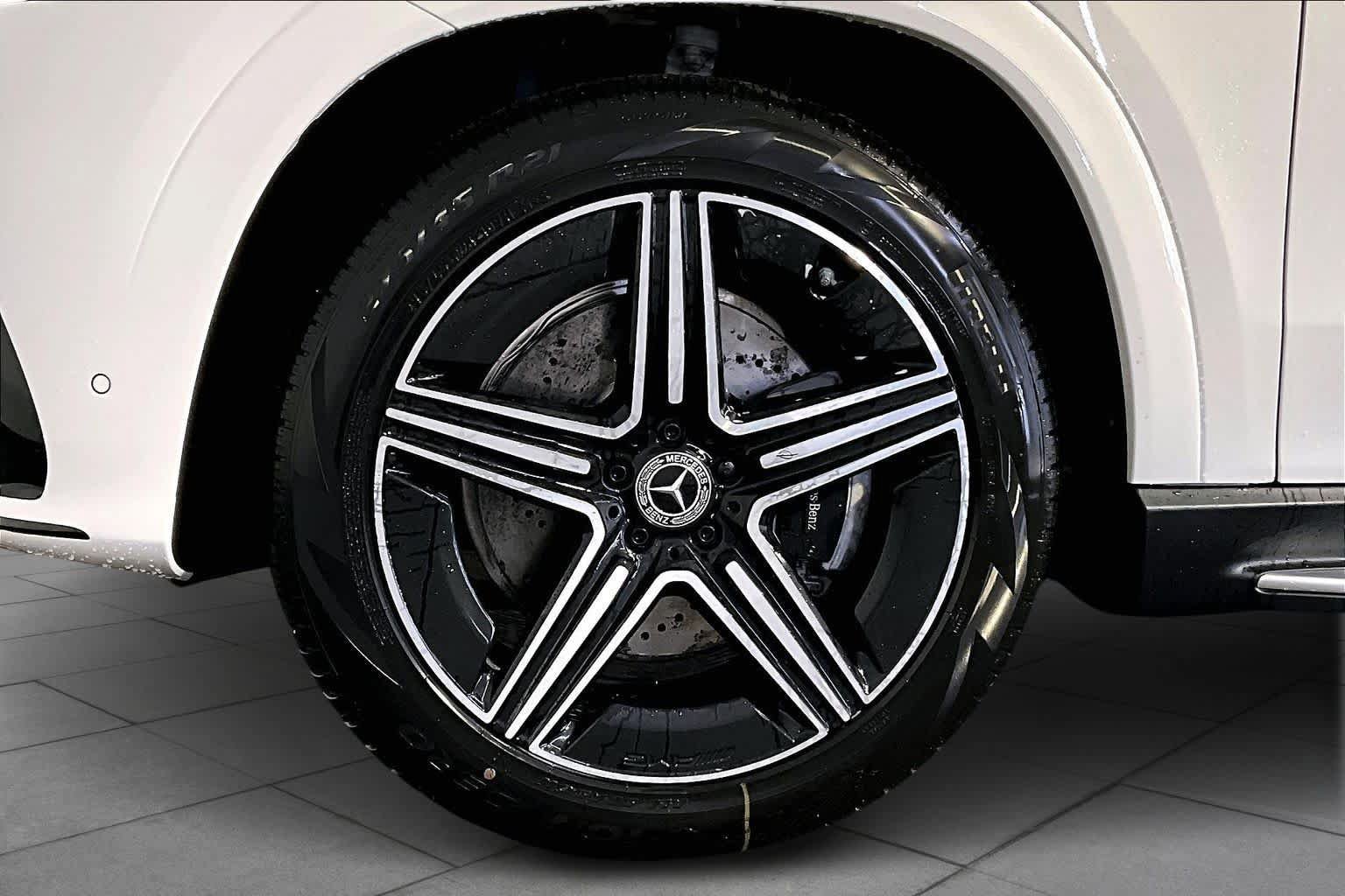 New 2026 Mercedes-Benz GLE 450 4MATIC image 17