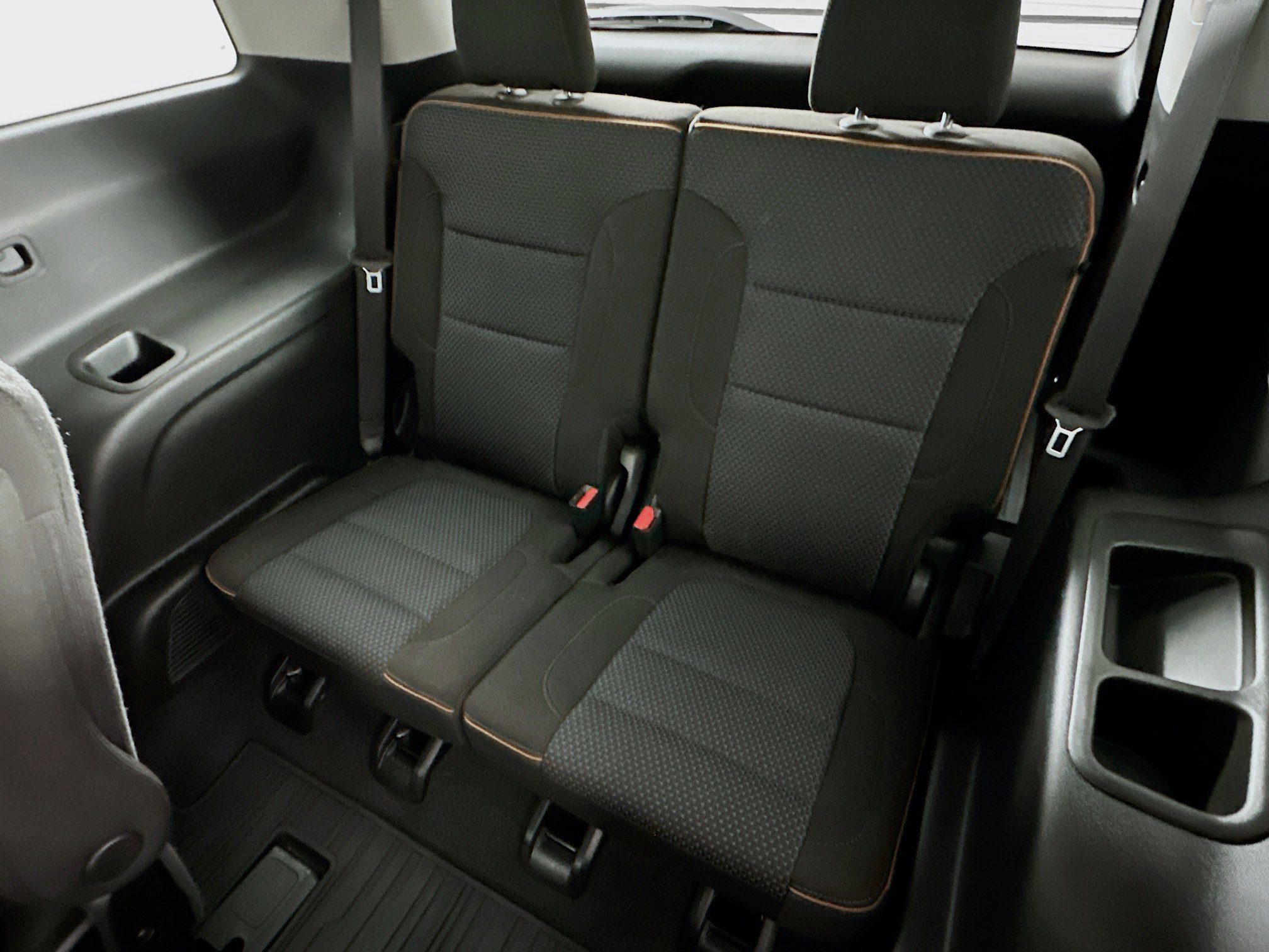 Used 2023 GMC Acadia AT4 w/ Trailering Package image 30