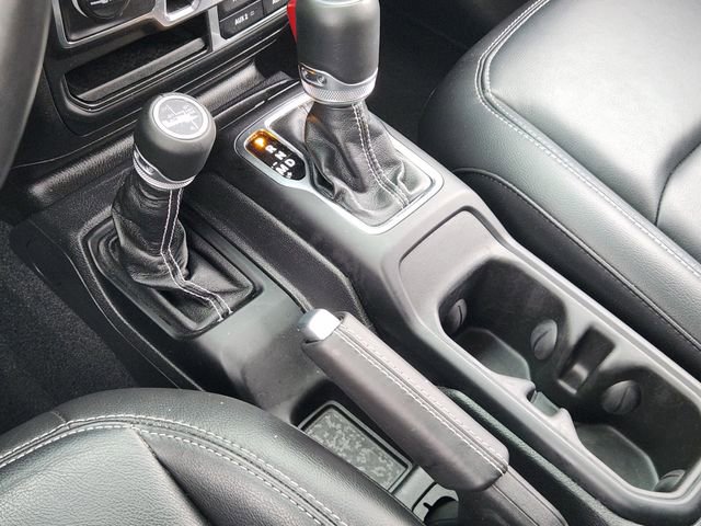 Certified 2023 Jeep Wrangler Unlimited Sahara w/ Cold Weather Group image 20