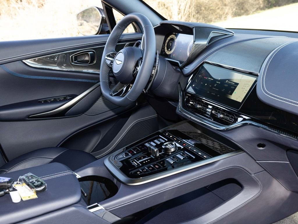 New 2026 Aston Martin DBX 707 image 64