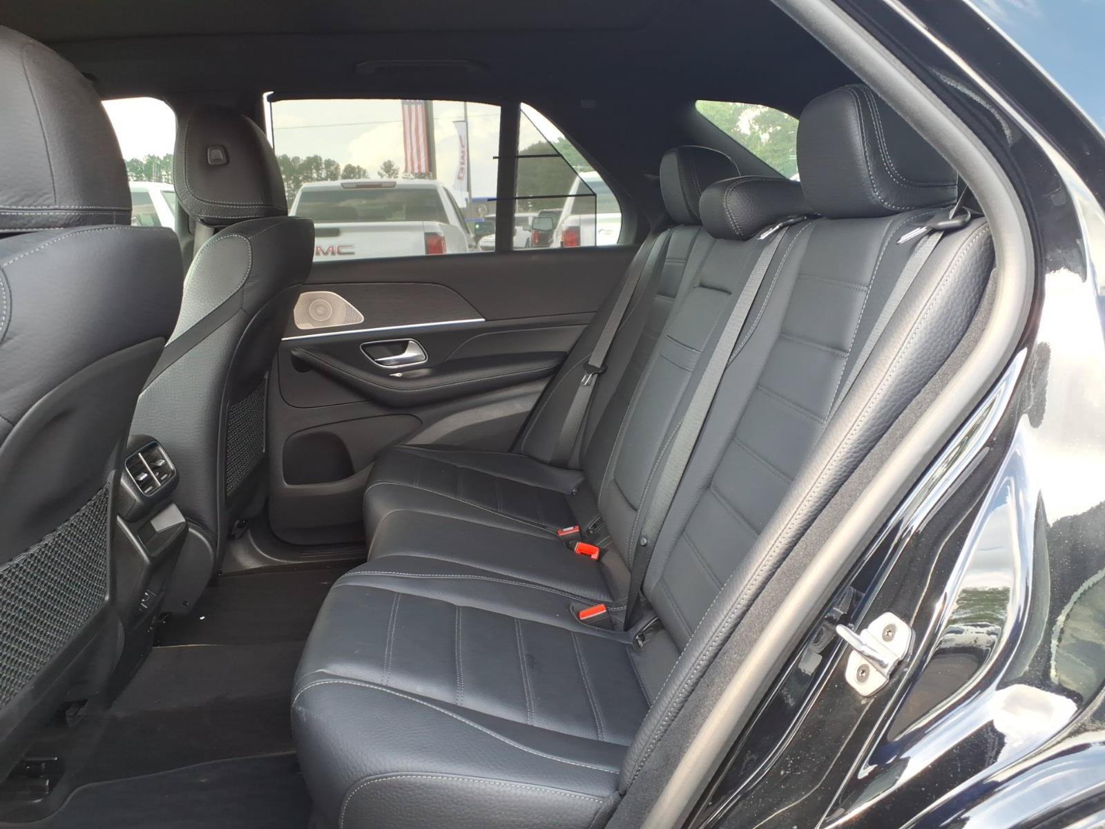 Used 2021 Mercedes-Benz GLE 580 4MATIC image 23