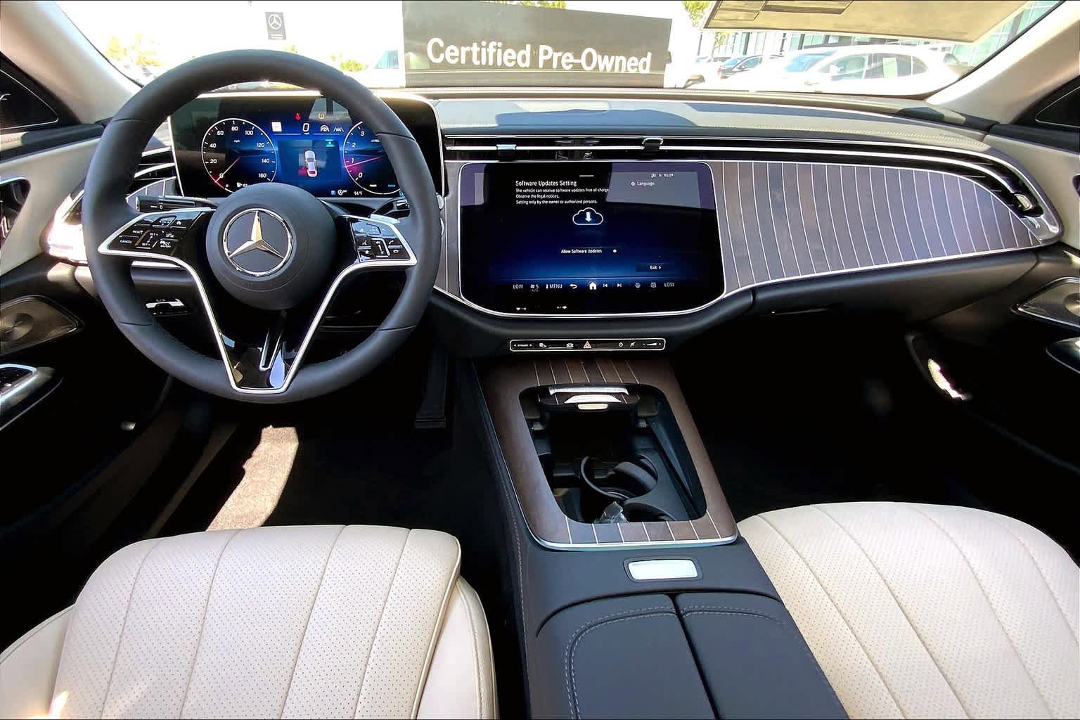 New 2025 Mercedes-Benz E 350 4MATIC Sedan image 7