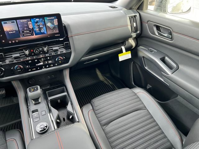 New 2026 Nissan Pathfinder SV image 36