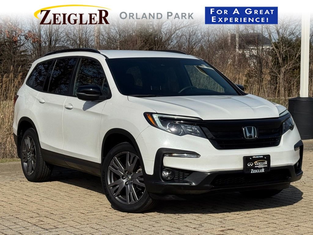 Used 2022 Honda Pilot Sport image 1