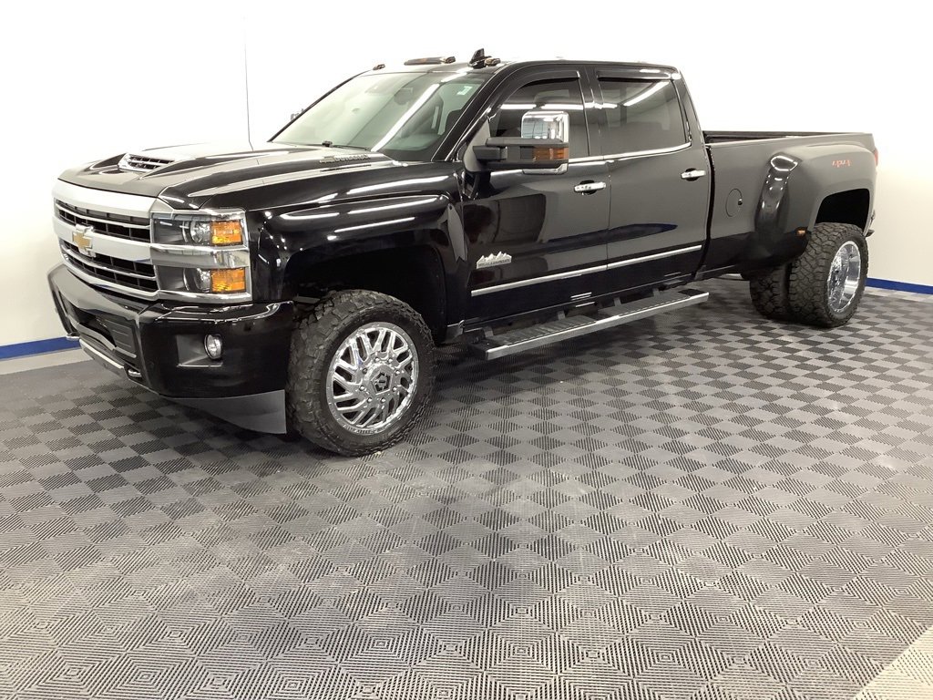 Used 2019 Chevrolet Silverado 3500 High Country w/ Duramax Plus Package
