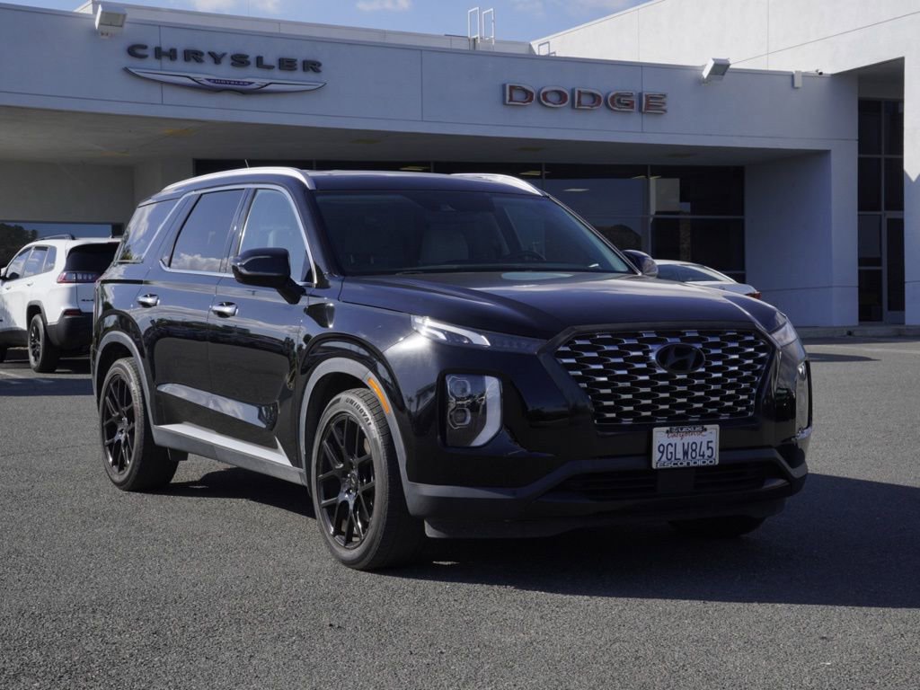 Used 2020 Hyundai Palisade SEL w/ Premium Package image 2