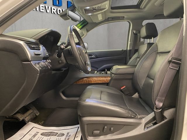 Used 2017 Chevrolet Suburban Premier AWD/4WD image 8