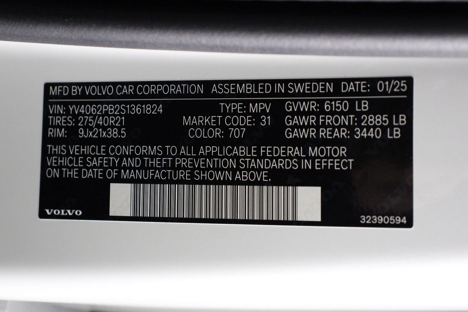 New 2025 Volvo XC90 B6 Plus w/ Protection Package Premier image 18