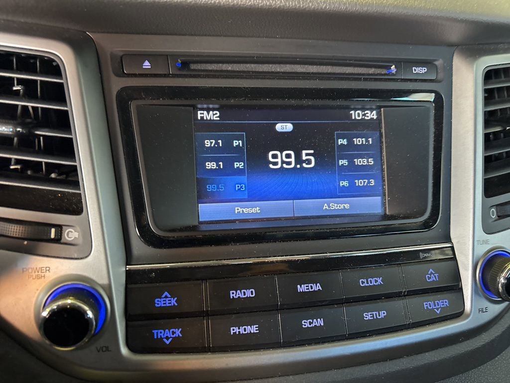 Used 2017 Hyundai Tucson SE image 16