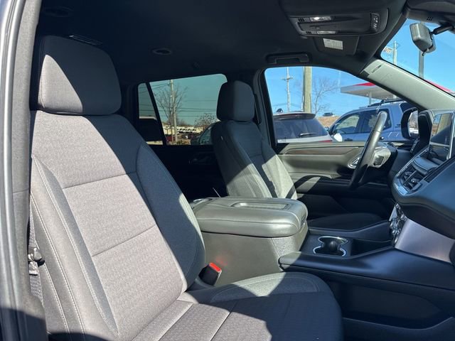 Used 2022 GMC Yukon SLE image 24