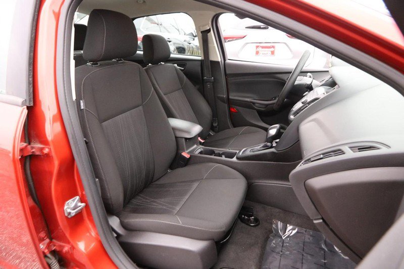 Used 2018 Ford Focus SE image 23