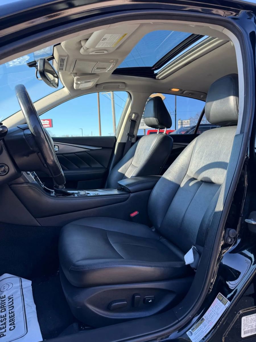Used 2016 INFINITI Q50 3.0t Premium w/ 3.0T Premium Plus Package AWD/4WD image 10