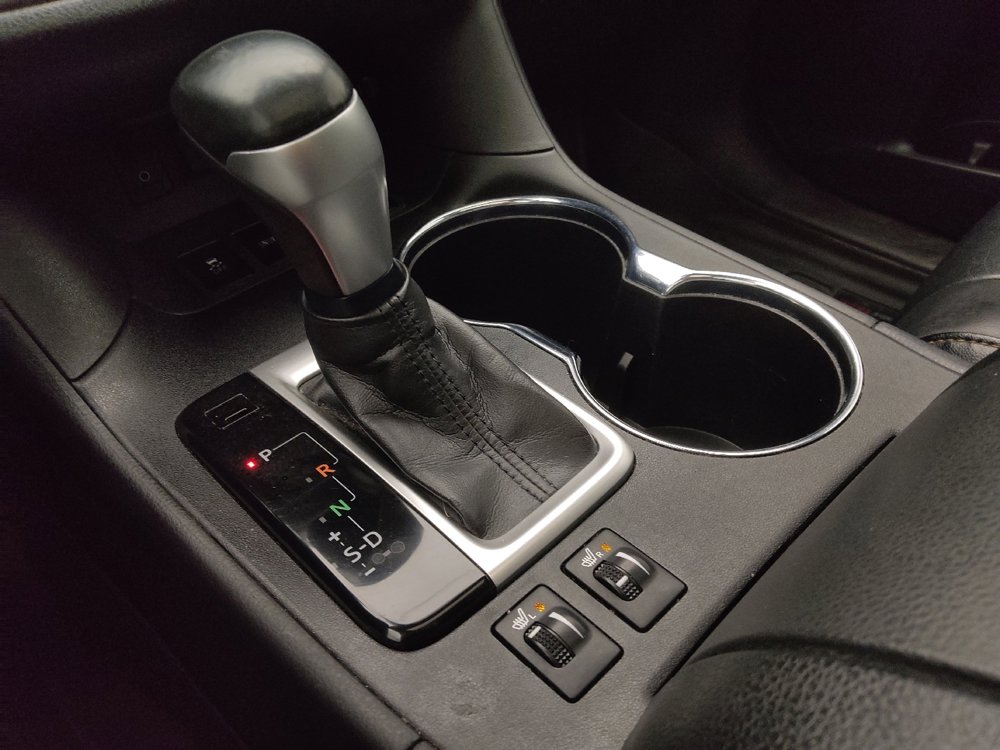 Used 2019 Toyota Highlander XLE image 26