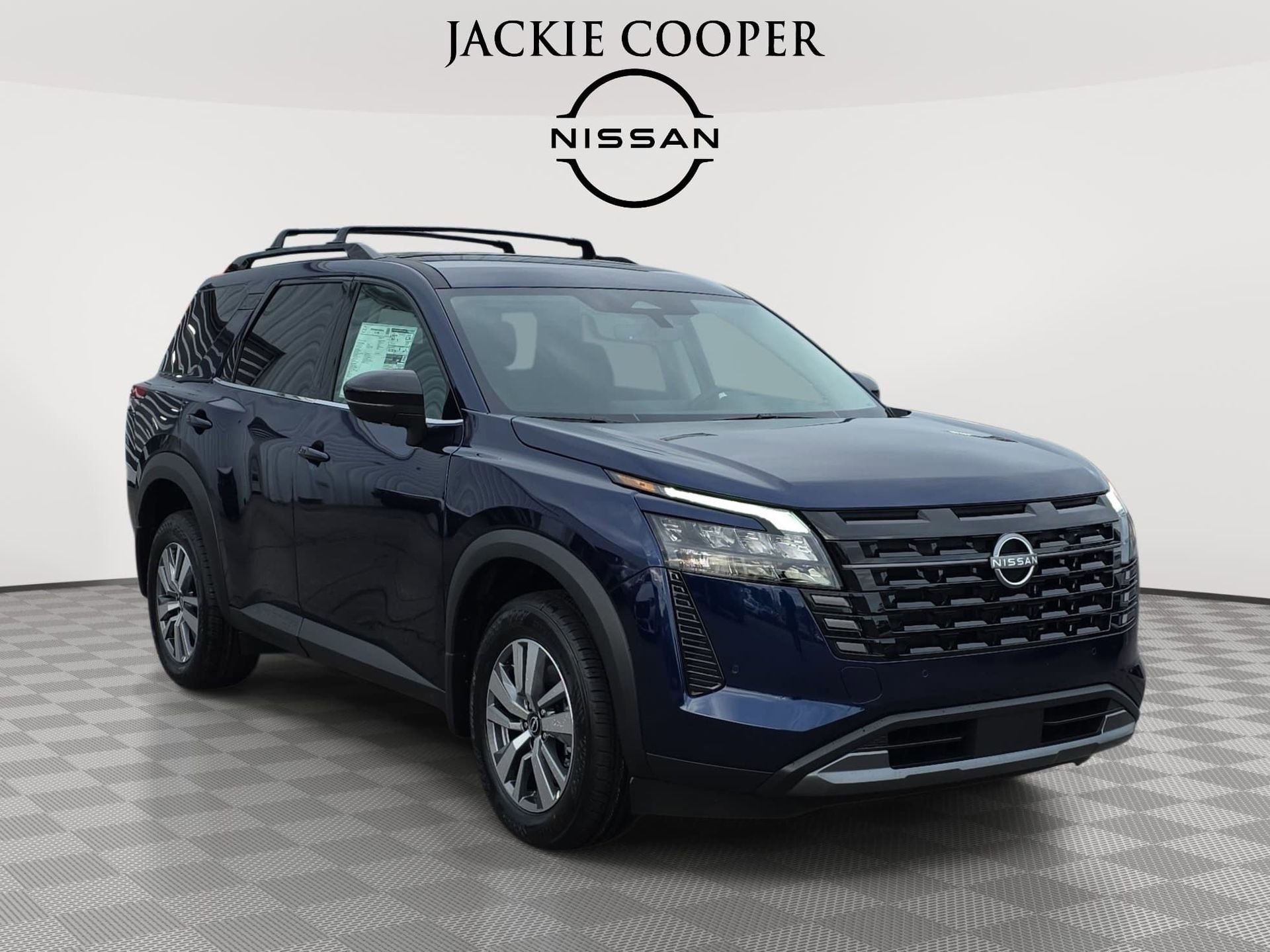 New 2026 Nissan Pathfinder SL w/ Cargo Package AWD/4WD image 3
