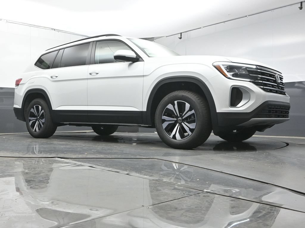 New 2026 Volkswagen Atlas SE FWD image 39