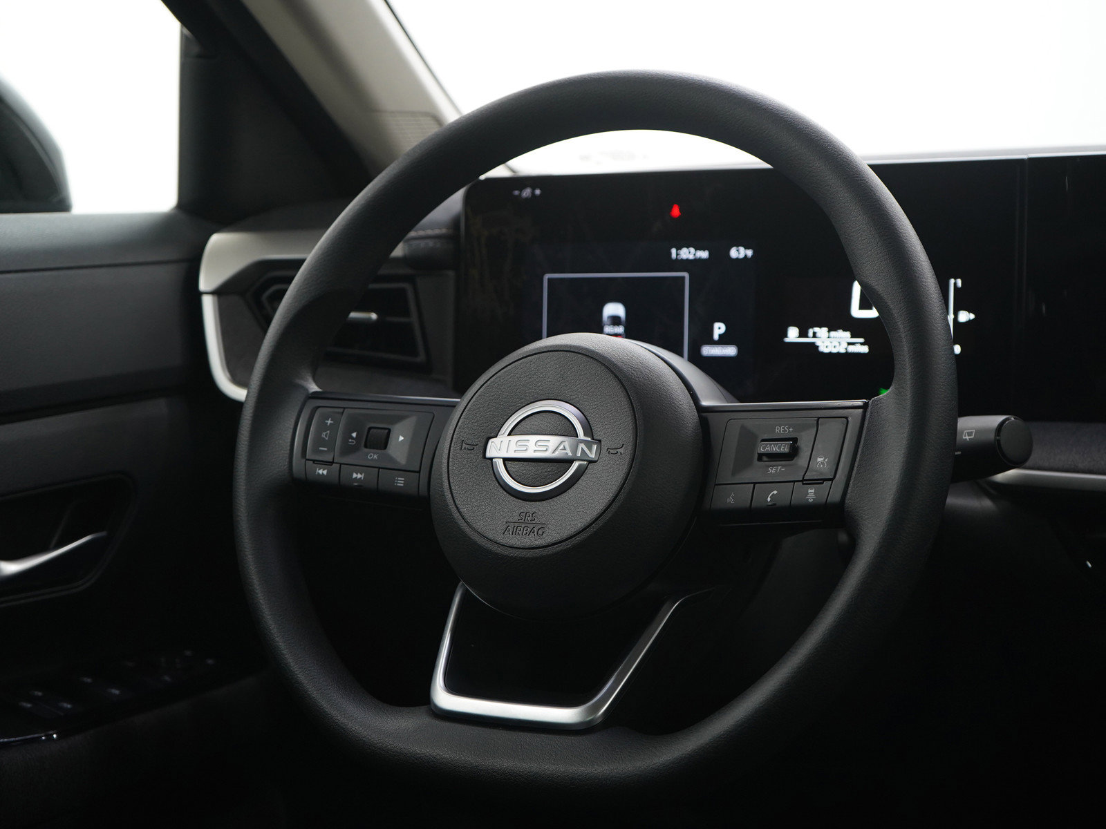Used 2025 Nissan Kicks SV w/ SV Premium Package AWD/4WD image 14