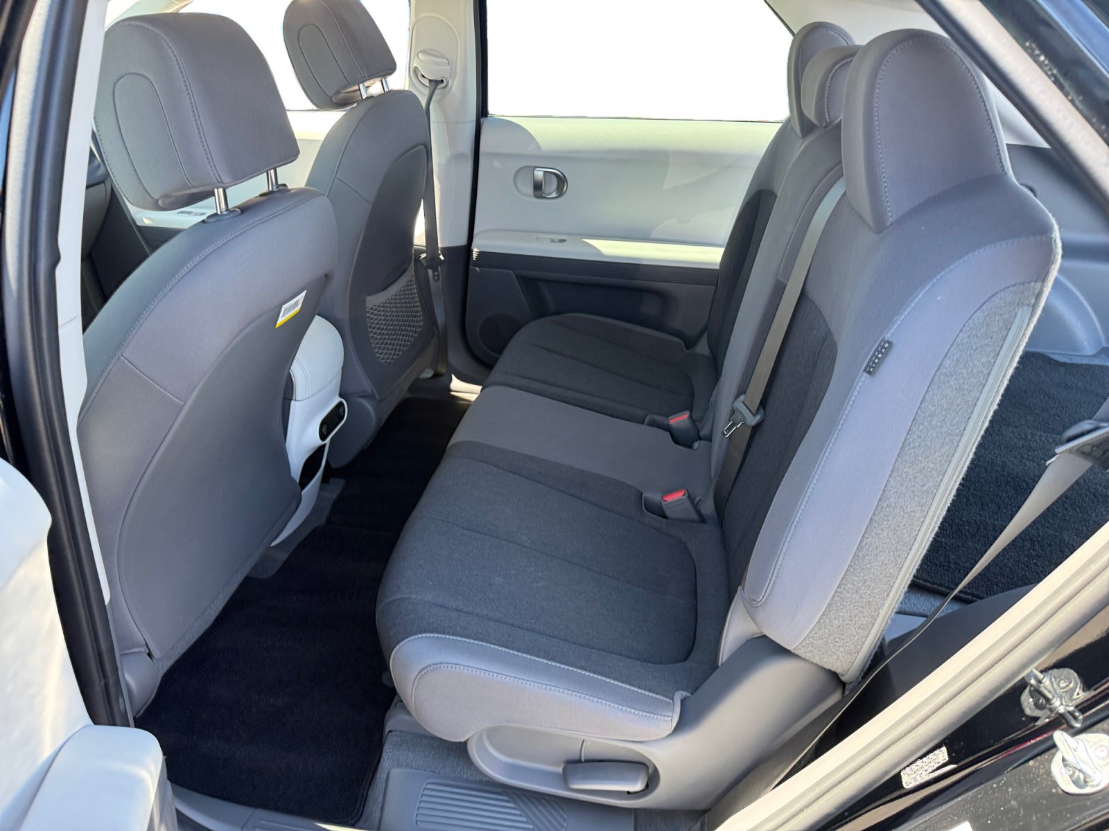 Used 2024 Hyundai Ioniq 5 SEL RWD image 16